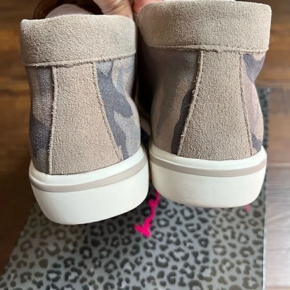 Me Too camo ankle booties